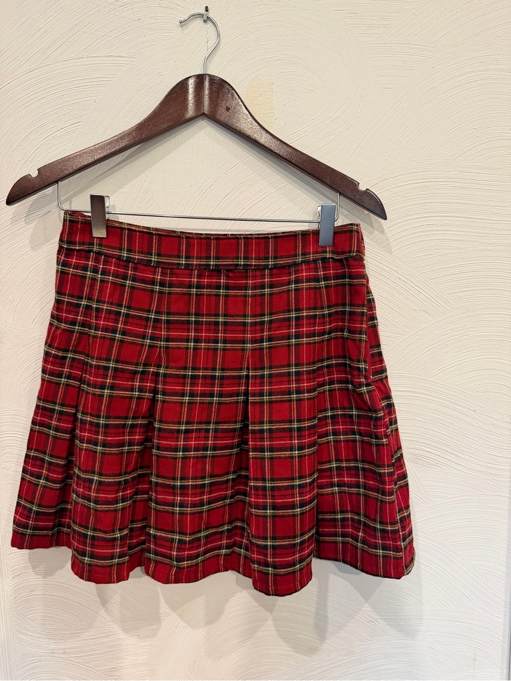 Hollister’s Red Plaid Pleated Women’s Skirt